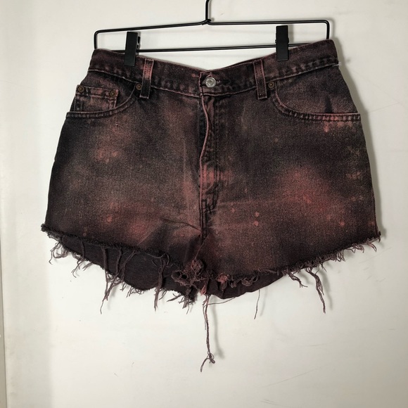 Levi's Pants - High waisted Levi’s shorts L